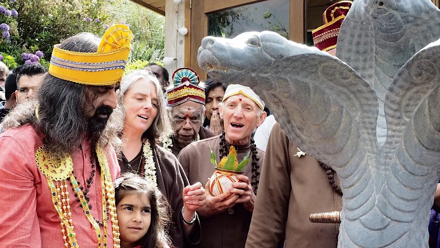 Devotees sing to Nagaraja idol at Skanda Vale
