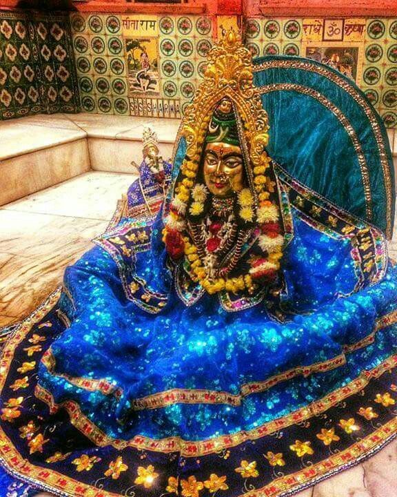 Gopeshwar Mahadev Lingam dressed as a Gopi